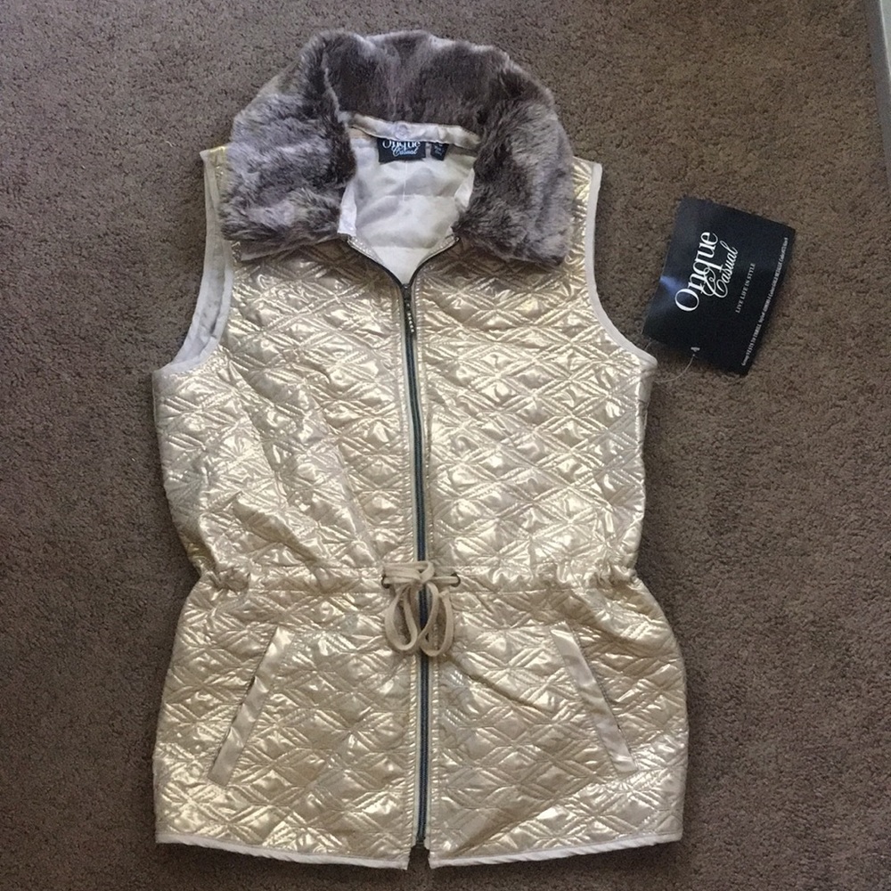 Onque Casual Women’s Gold Vest Size S